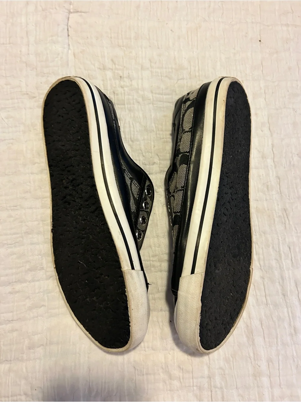 Coach Signature Slip-On Sneakers Size 8.5 Black Canvas Logo Shoes Women’s